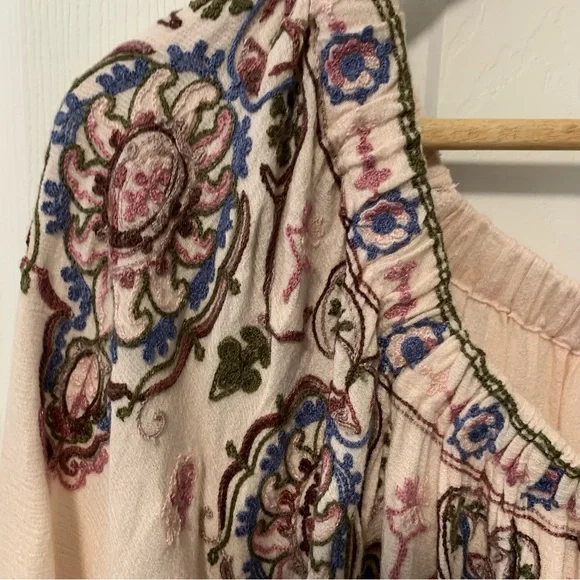 Embroidered Floral Blouse by Democracy 3XL - Picture 10 of 13